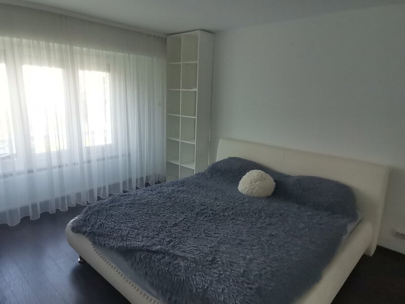 Decebal - adiacent - Metrou Piata Muncii